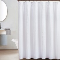 BUNGUIS CORTINA DE BAñO CON PUNTITOS BLANCA