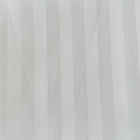 BUNGUIS CORTINA DE BAÑO RAYADA BLANCA 820B